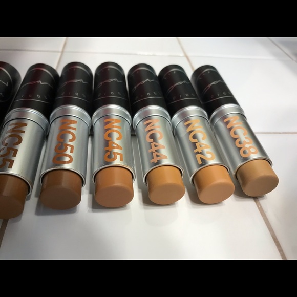 🔥MAC Studio Fix Soft Matte Foundation only 3 left - Picture 4 of 6